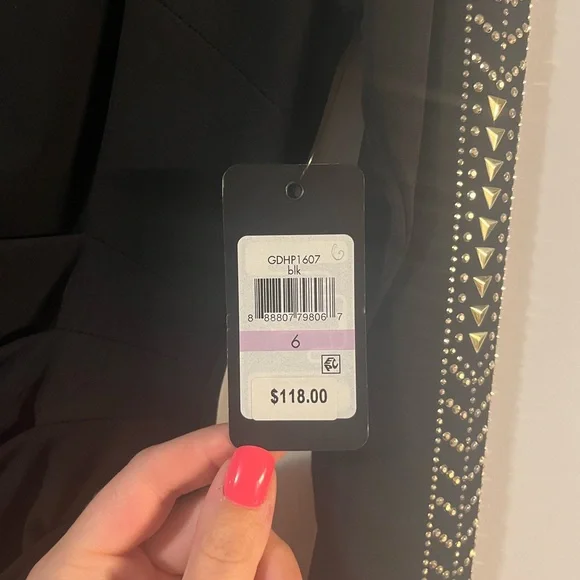 Guess Little Black Dress (Size 6) - Picture 3 of 6